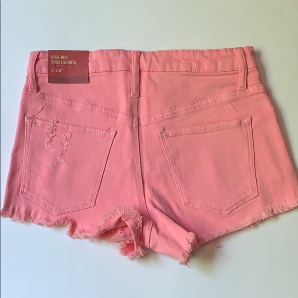 Mossimo Denim Vintage Look High Waisted Shorts size 4 - Picture 3 of 3